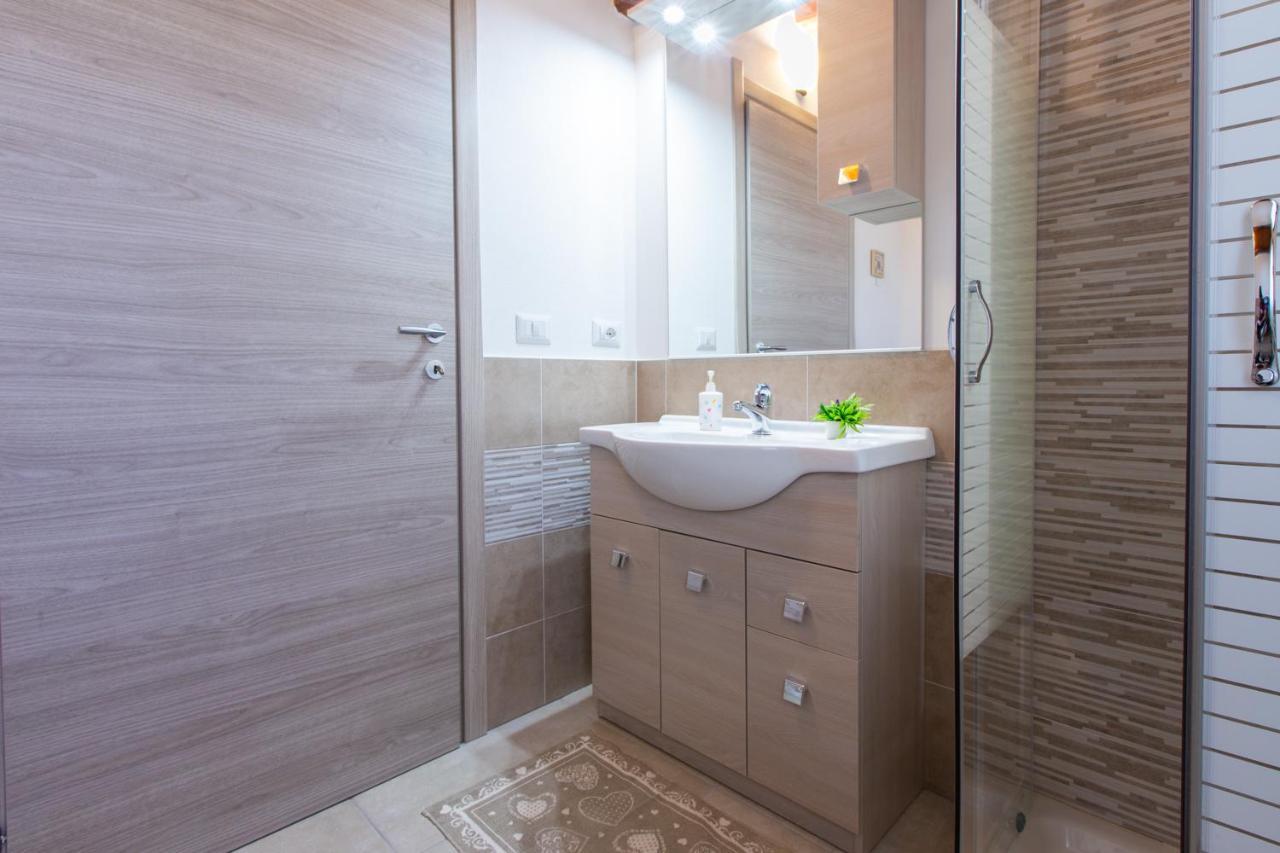 B&B La Vela Chia Luaran gambar